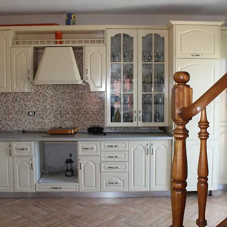 Vangjeli Appartement *