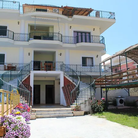 Apartamento Vangjeli
