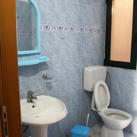 Apartamento Vangjeli *