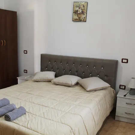 Apartamento Vangjeli